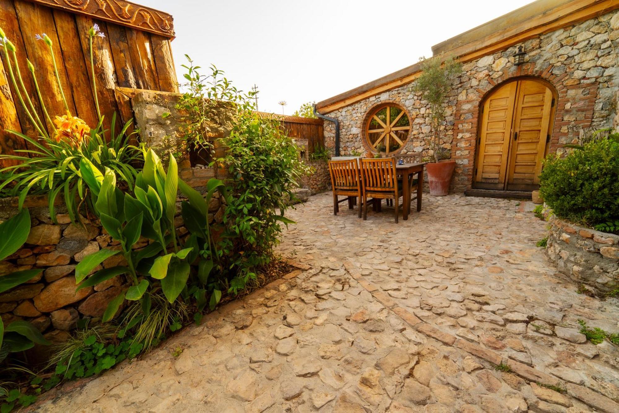 Levissi Lodge Otantic Stone Villa In Kayakoy Exteriör bild